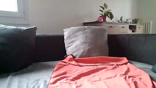 FablinoX online show from March 16, 2026, 7:45 am