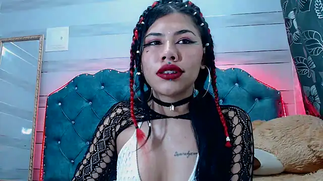 lily jamesx online show from March 18, 2025, 1:00 am