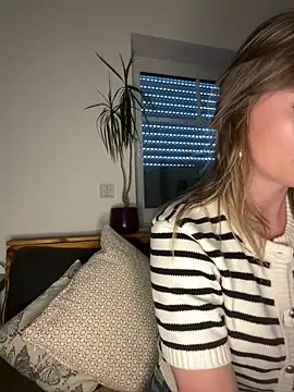 Milla  one online show from March 19, 2025, 4:24 pm