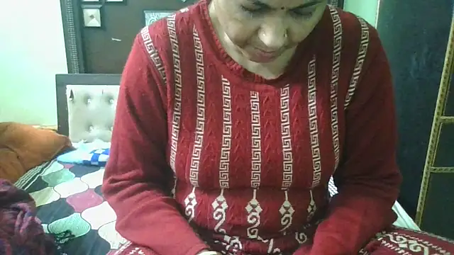 Snapshot of couplesuni chatting on December 20, 2024, 3:58 am couplesuni online show from December 20, 2024, 3:58 am