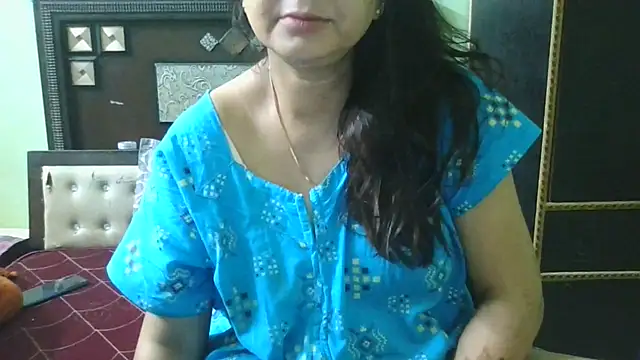 Snapshot of couplesuni chatting on October 9, 2025, 2:42 am couplesuni online show from October 9, 2025, 2:42 am