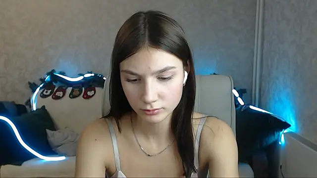 AnaHoney online show from December 18, 2024, 10:19 am