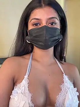 Snapshot of Aakanshaa__ chatting on May 8, 2026, 3:34 am Aakanshaa online show from May 8, 2026, 3:34 am