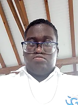 Jeanlaurent972 online show from February 3, 2026, 9:09 pm