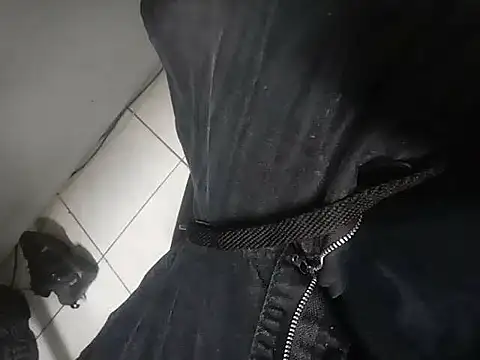 richnd333 online show from January 23, 2025, 7:43 am