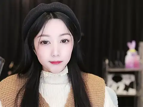 Nuyoah-77 online show from March 3, 2025, 3:53 pm