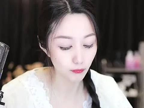 Nuyoah-77 online show from March 7, 2025, 4:00 pm