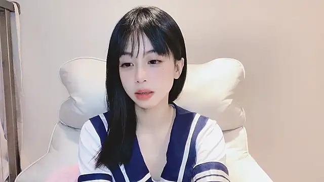 -Hottie online show from December 17, 2024, 6:20 pm