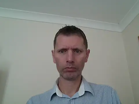 MarcusMaxx online show from December 5, 2025, 9:51 am