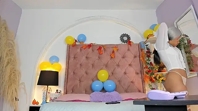 LadyAvalon online show from September 26, 2025, 6:01 pm