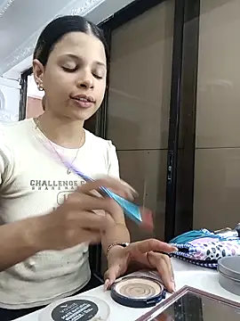 LadyAvalon online show from October 11, 2025, 6:06 pm