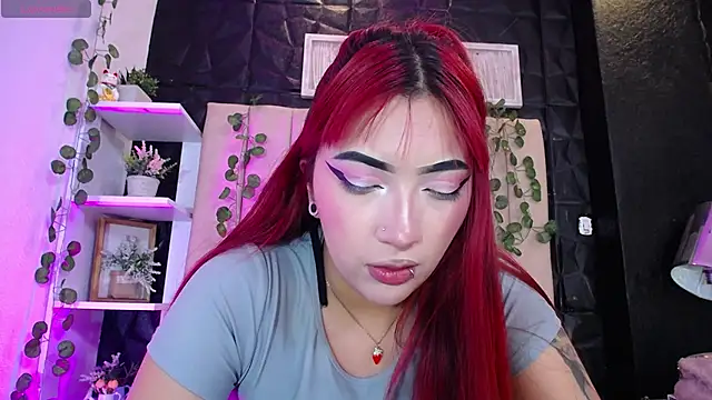 Mia Rinn online show from February 11, 2025, 4:46 pm