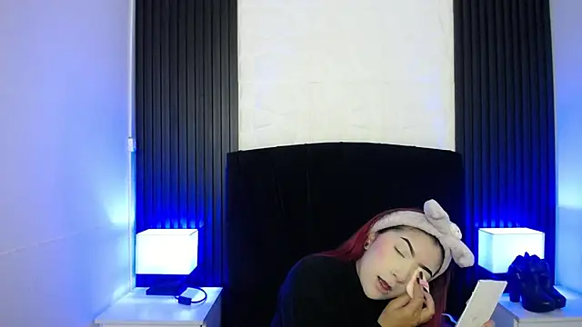 Mia Rinn online show from February 25, 2026, 12:59 pm