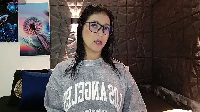 graceymilf666 online show from January 14, 2026, 12:11 pm