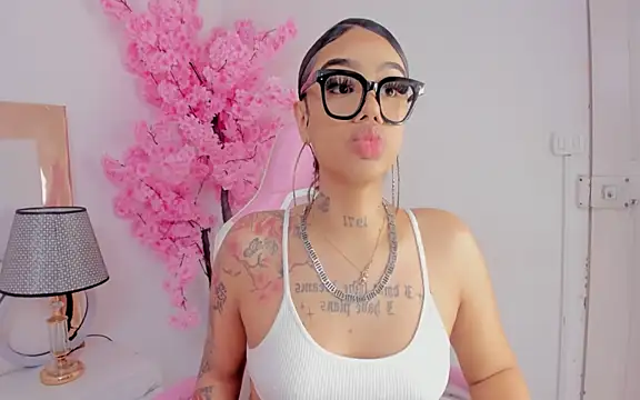 Mia Jansen online show from January 17, 2025, 12:31 am