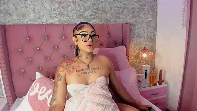 Mia Jansen online show from February 21, 2026, 1:56 pm