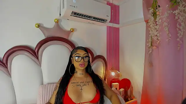 Snapshot of Mia_Jansen chatting on July 9, 2026, 1:48 pm Mia Jansen online show from July 9, 2026, 1:48 pm