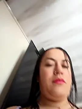 Lesly 10- online show from January 15, 2026, 3:49 pm