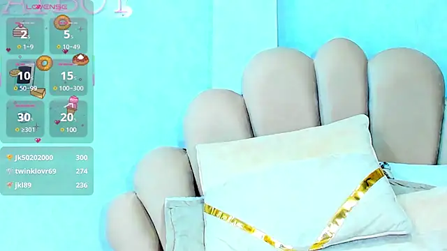 KylieMonnett online show from March 2, 2025, 6:05 am