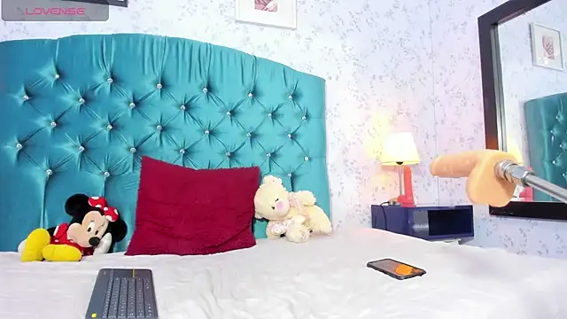 Elii ross online show from January 11, 2025, 8:21 pm