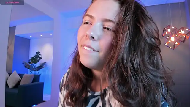 Lyssa Muller online show from February 7, 2025, 11:34 am