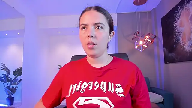 Lyssa Muller online show from October 6, 2025, 4:15 pm