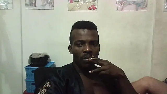 yezz3011 online show from November 26, 2025, 9:05 pm