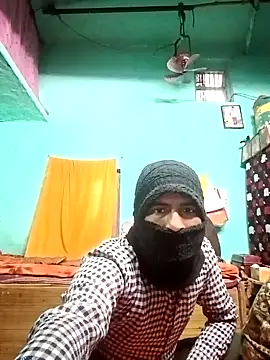 Snapshot of Lustyful_Couple chatting on January 7, 2025, 5:33 am Lustyful Couple online show from January 7, 2025, 5:33 am