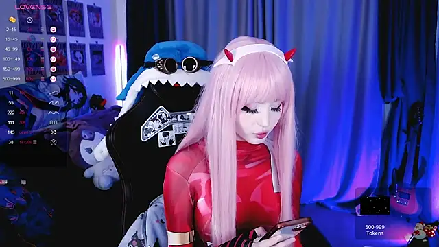  Sparkland  online show from January 31, 2025, 9:59 pm