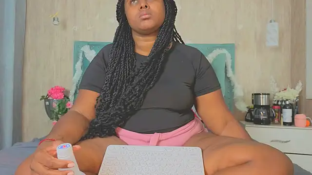 Alexa roussee online show from December 15, 2025, 10:19 am