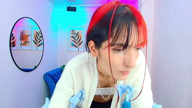 Dafne huges online show from September 10, 2025, 7:36 pm