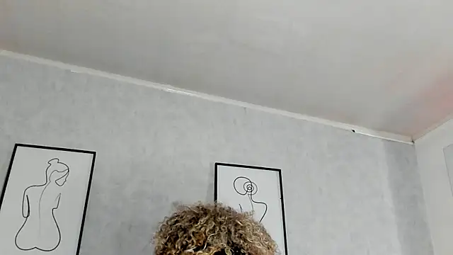 Katti Barrera online show from February 26, 2025, 5:50 pm