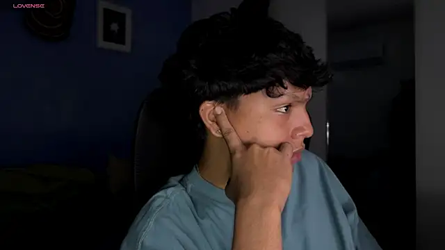 Xander bonnet1 online show from November 21, 2025, 12:26 pm