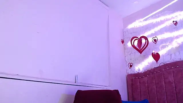 SarahStones online show from February 28, 2025, 7:58 am