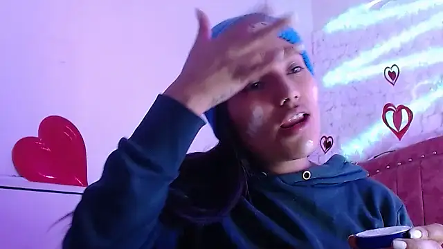 SarahStones online show from March 21, 2025, 5:11 am