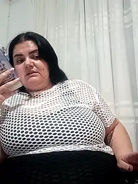 Madisonpalacio online show from February 28, 2025, 2:53 am