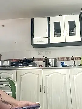 Madisonpalacio online show from March 4, 2025, 2:21 pm