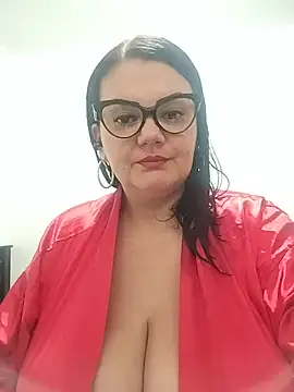 Snapshot of Madisonpalacio chatting on June 1, 2026, 7:26 pm Madisonpalacio online show from June 1, 2026, 7:26 pm