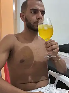 noahmarins online show from December 22, 2024, 1:12 am