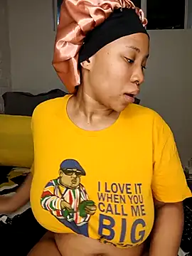 DrippinCaramelCutie online show from November 27, 2025, 12:35 am