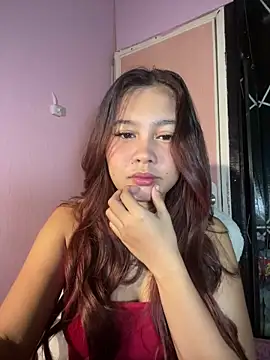 ursweet babygirl online show from April 18, 2026, 4:11 pm