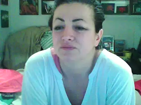 MariaAnaSunshine online show from March 4, 2025, 7:32 pm