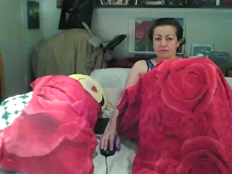 MariaAnaSunshine online show from March 7, 2025, 8:55 pm