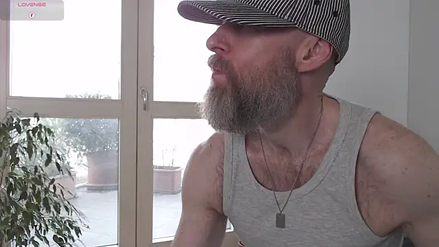 edosilver online show from March 12, 2025, 9:23 am