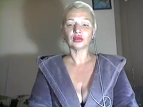 MaryJane441 online show from October 7, 2025, 7:22 pm