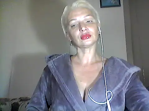MaryJane441 online show from October 9, 2025, 7:34 pm