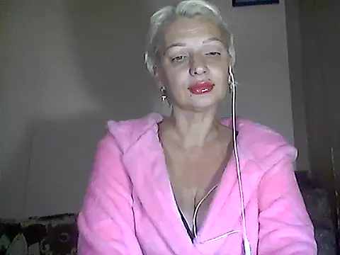 MaryJane441 online show from October 16, 2025, 6:20 pm