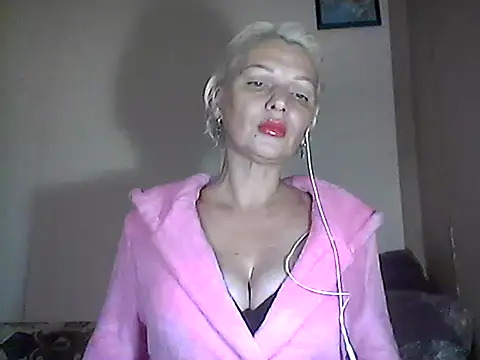 MaryJane441 online show from October 20, 2025, 7:25 pm
