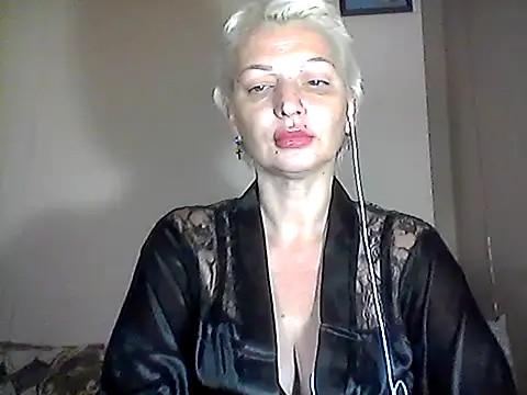 MaryJane441 online show from November 11, 2025, 8:25 am