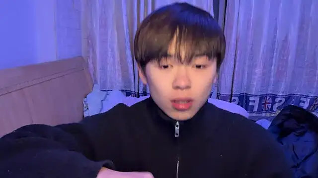 xiaottt1918 online show from January 11, 2025, 5:07 pm